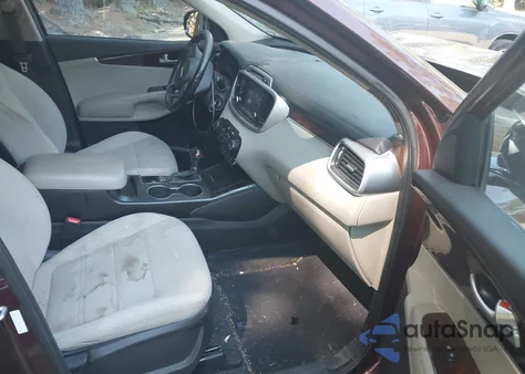 2017 Kia Sorento 2.4L Lx z USA, uszkodzony, nr VIN 5XYPGDA3XHG220018